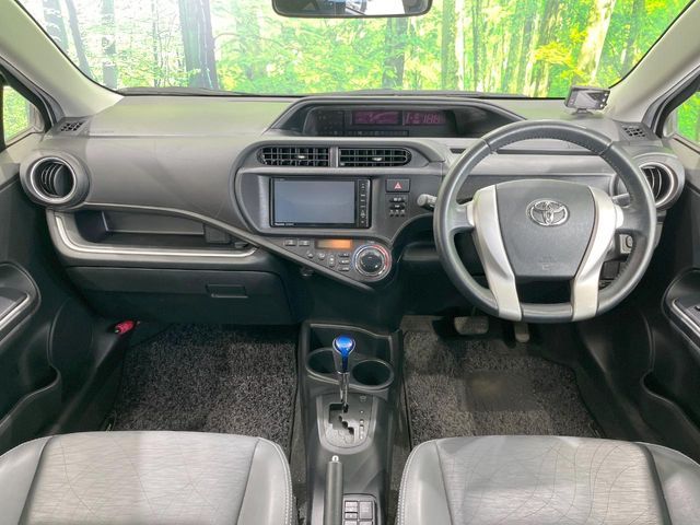 TOYOTA AQUA 2014 Image 31