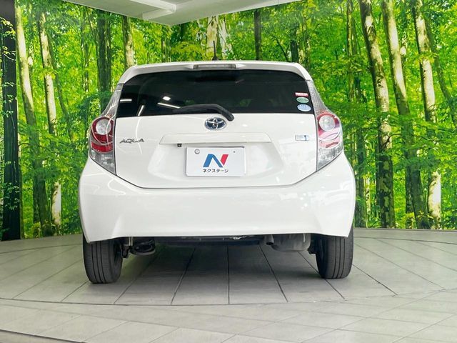 TOYOTA AQUA 2014 Image 31
