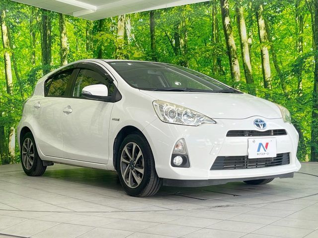 TOYOTA AQUA 2014 Image 31