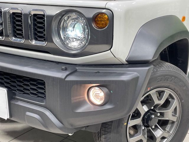 SUZUKI JIMNY NOMADE 2025 Image 31