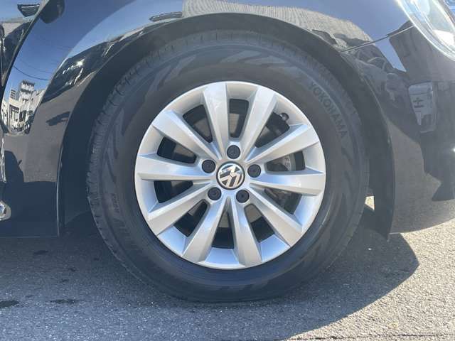 VOLKSWAGEN THE BEETL 2012 Image 31