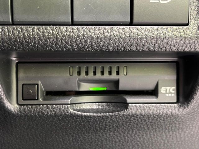 TOYOTA RAV4 4WD 2019 Image 31