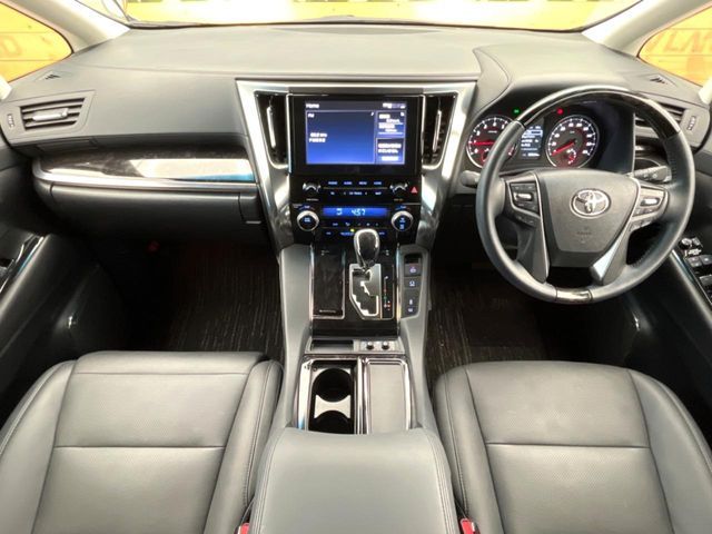 TOYOTA ALPHARD 2023 Image 31