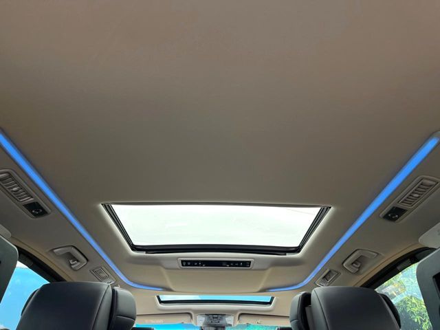 TOYOTA ALPHARD 2023 Image 31