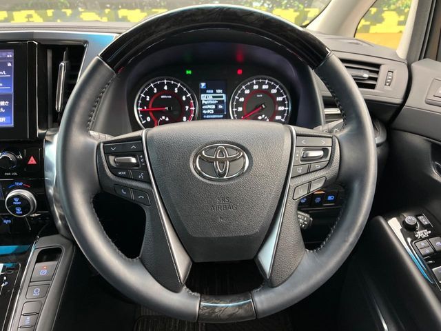 TOYOTA ALPHARD 2023 Image 31