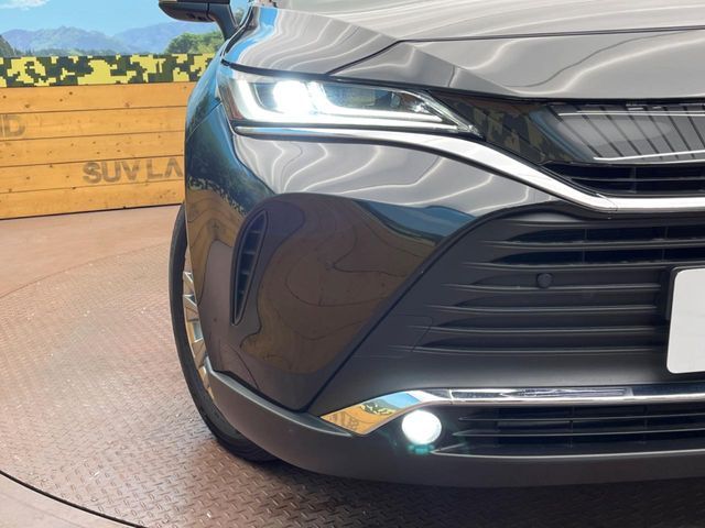 TOYOTA HARRIER HYBRID 2023 Image 31