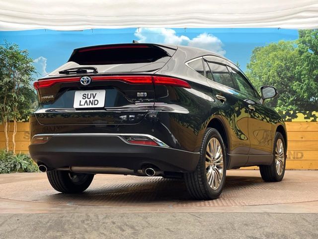 TOYOTA HARRIER HYBRID 2023 Image 31