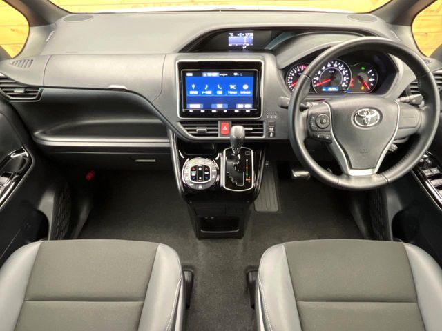 TOYOTA NOAH 2020 Image 31