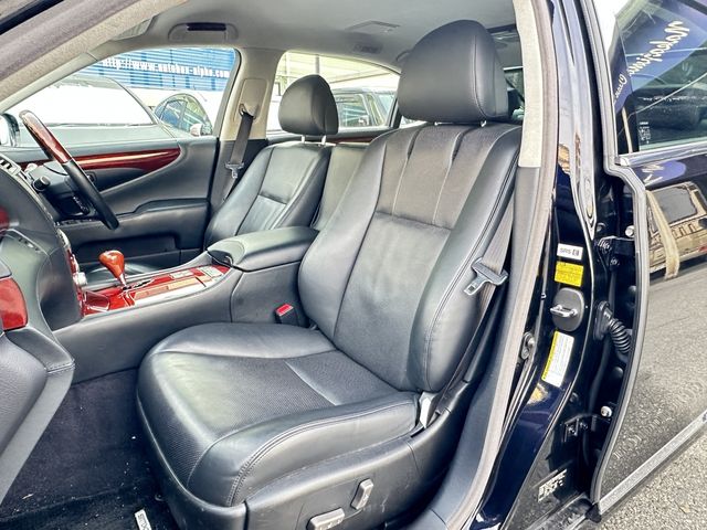 TOYOTA LEXUS LS600HL 2011 Image 31