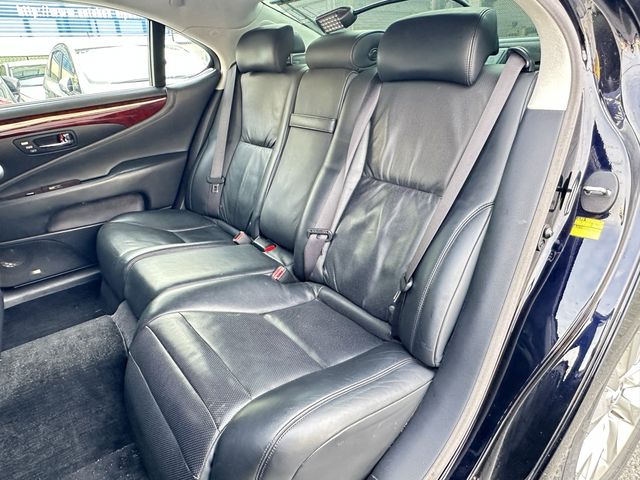 TOYOTA LEXUS LS600HL 2011 Image 31