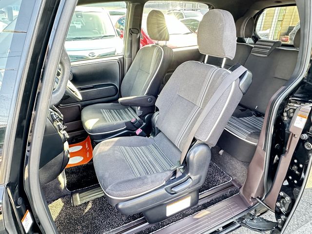 TOYOTA SPADE 2015 Image 31