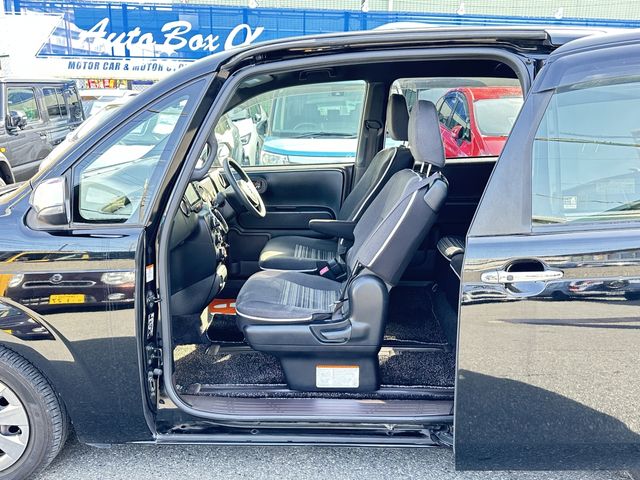 TOYOTA SPADE 2015 Image 31