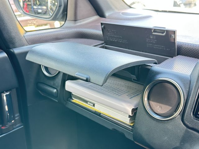 TOYOTA SPADE 2015 Image 31