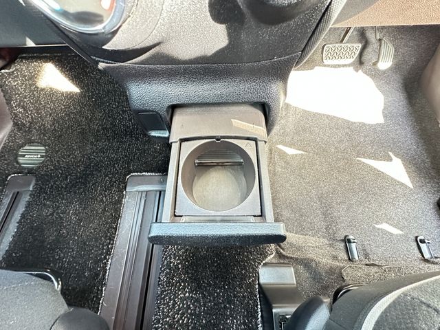 TOYOTA SPADE 2015 Image 31