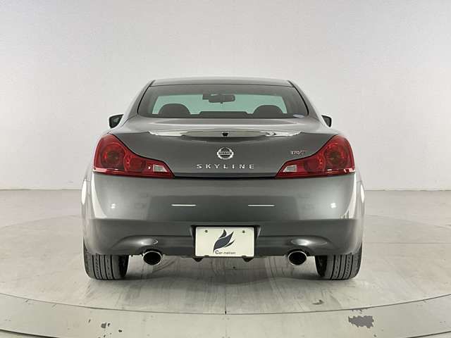 NISSAN SKYLINE COUPE 2011 Image 31