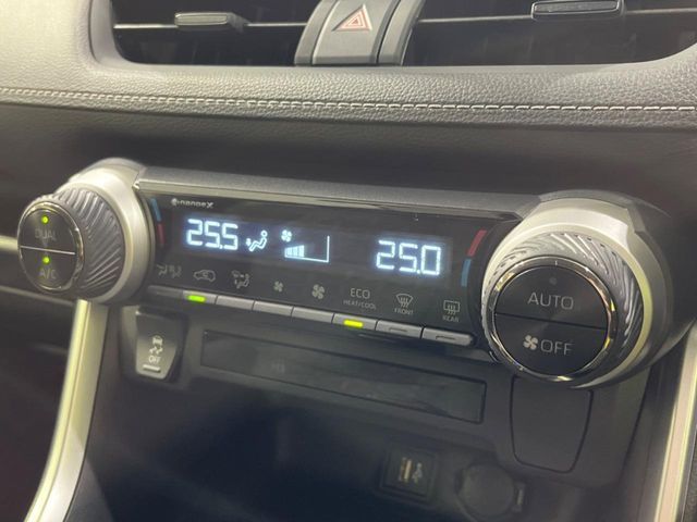 TOYOTA RAV4 4WD 2022 Image 31