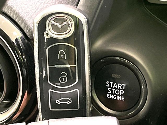 MAZDA DEMIO 2014 Image 31