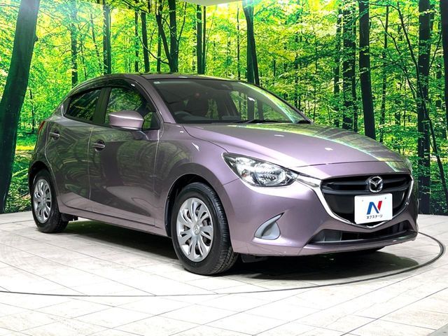 MAZDA DEMIO 2014 Image 31