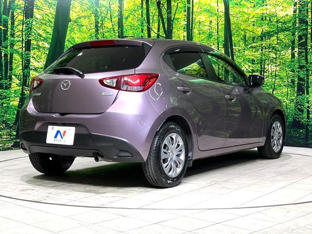 MAZDA DEMIO 2014 Image 31