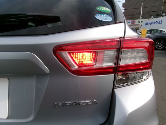 SUBARU IMPREZA SPORT 2017 Image 31