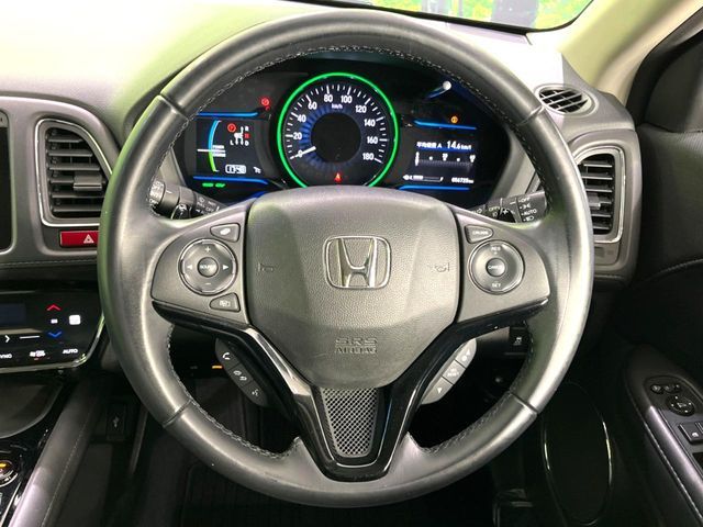 HONDA VEZEL HYBRID 2015 Image 31