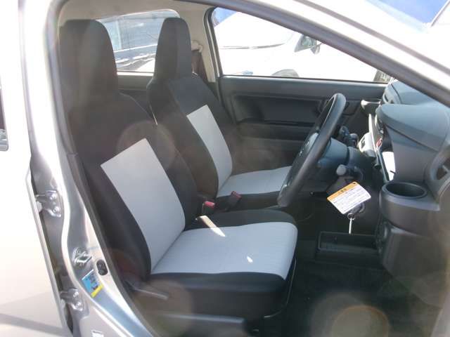 DAIHATSU MIRA E:S 2020 Image 31