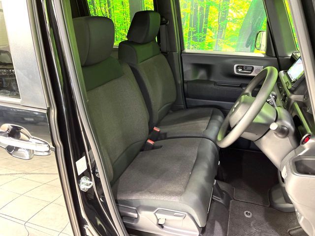 HONDA N BOX CUSTOM 2024 Image 31