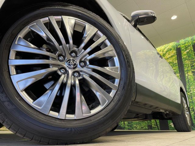 TOYOTA HARRIER HYBRID 2023 Image 31