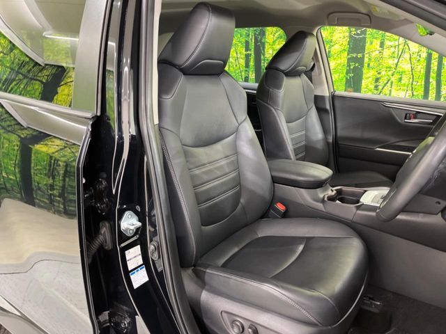 TOYOTA RAV4 HYBRID 4WD 2020 Image 31