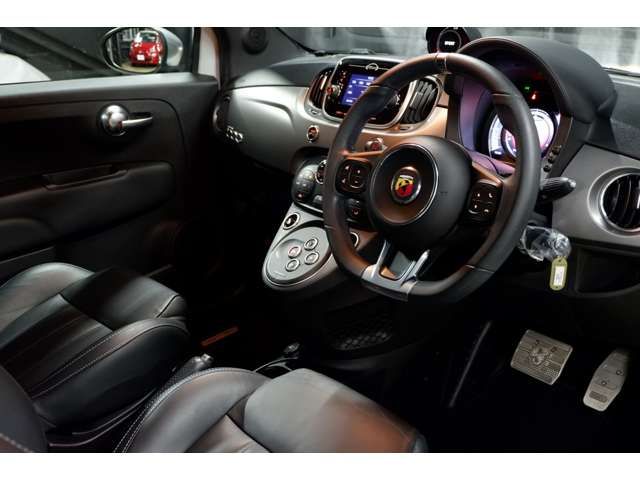 FIAT ABARTH 595 2017 Image 31