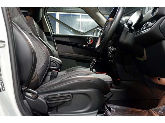 BMW MINI COOPER SD CROSS 2022 Image 31