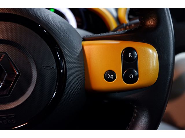 RENAULT TWINGO 2022 Image 31