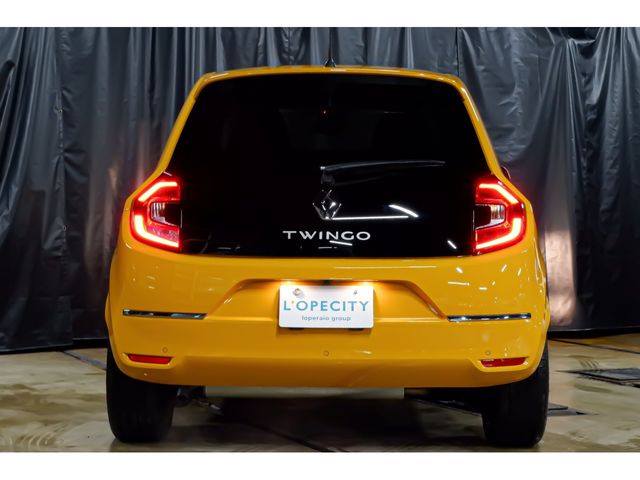 RENAULT TWINGO 2022 Image 31