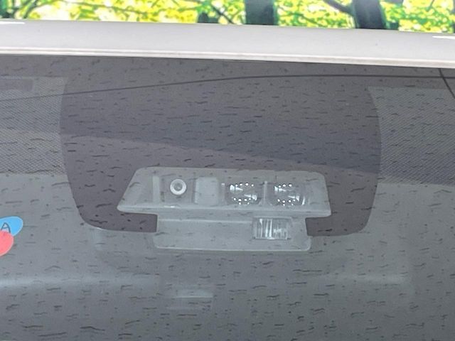 TOYOTA NOAH 2016 Image 31