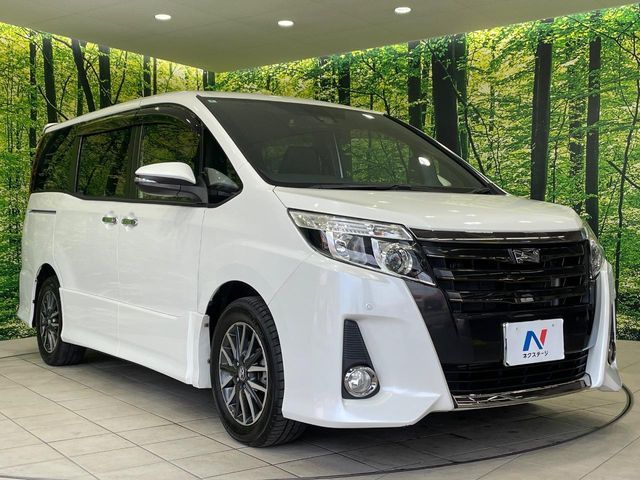 TOYOTA NOAH 2016 Image 31