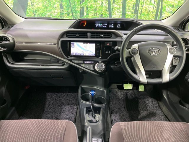 TOYOTA AQUA 2015 Image 31