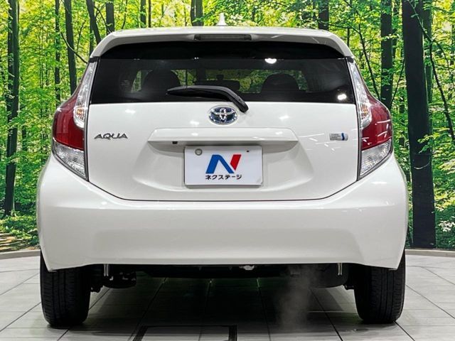 TOYOTA AQUA 2015 Image 31