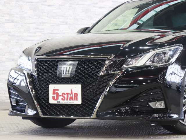 TOYOTA CROWN SEDAN 2017 Image 31