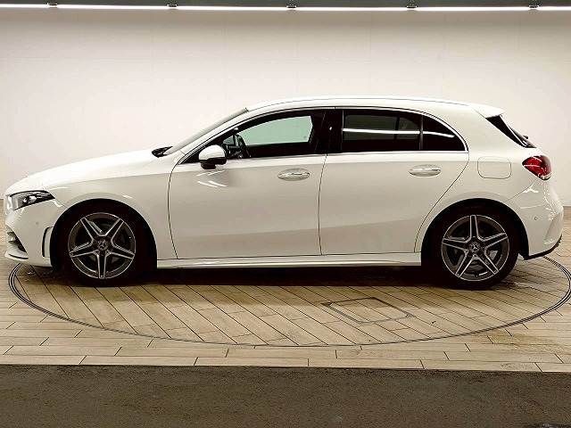 MERCEDES BENZ A CLAS 2019 Image 31