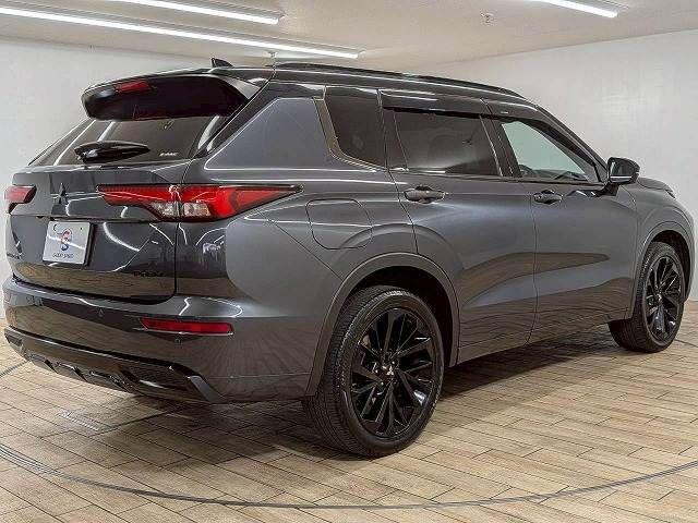 MITSUBISHI OUTLANDER PHEV 2024 Image 31