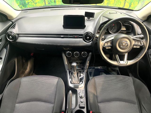 MAZDA DEMIO 2017 Image 31