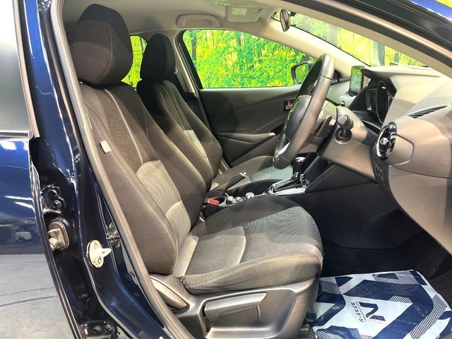 MAZDA DEMIO 2017 Image 31