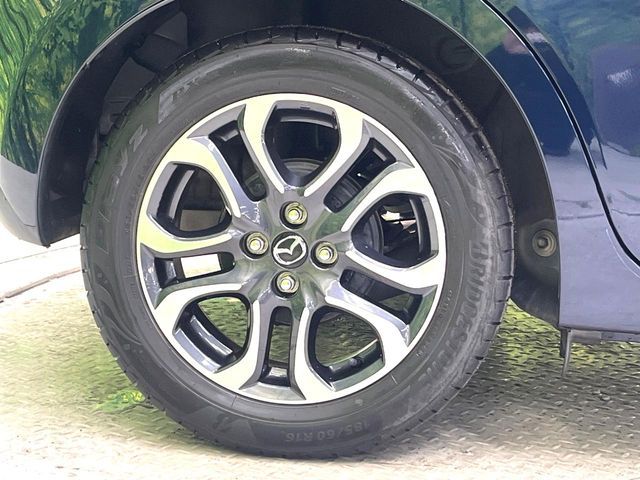 MAZDA DEMIO 2017 Image 31