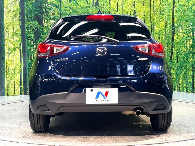 MAZDA DEMIO 2017 Image 31