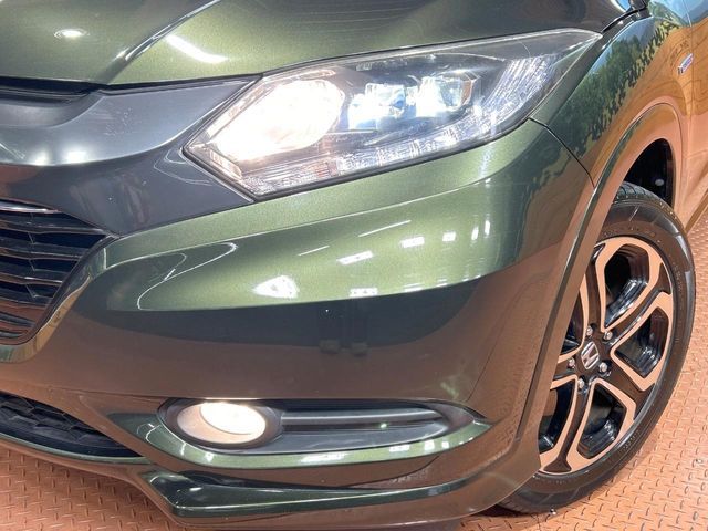 HONDA VEZEL HYBRID 2015 Image 31