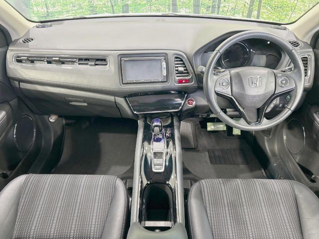 HONDA VEZEL HYBRID 2015 Image 31