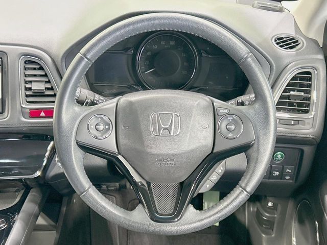 HONDA VEZEL HYBRID 2015 Image 31