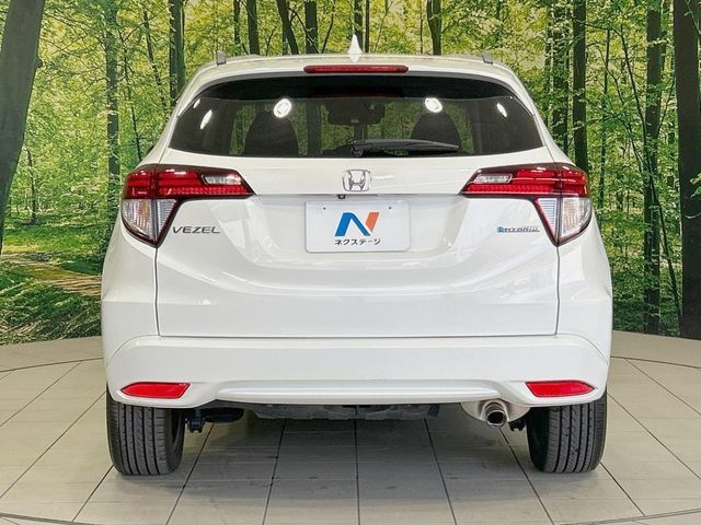 HONDA VEZEL HYBRID 2015 Image 31
