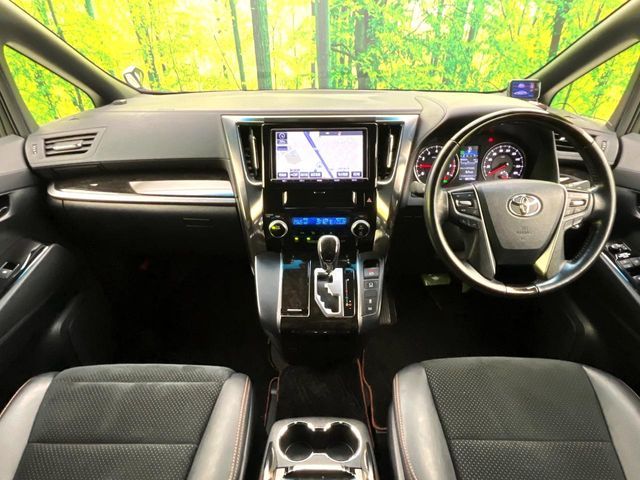 TOYOTA ALPHARD 2017 Image 31
