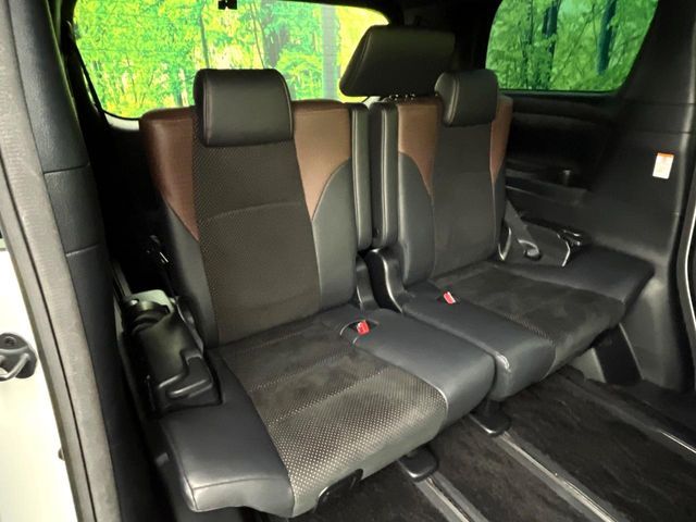 TOYOTA ALPHARD 2017 Image 31